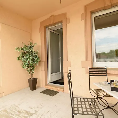 Private & Comfortable Appartement Puttelange-aux-Lacs