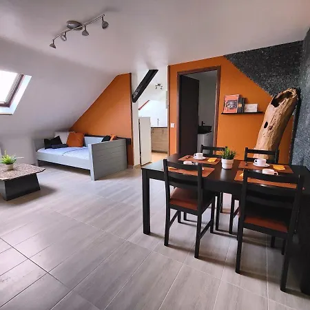 Private & Comfortable Appartement Puttelange-aux-Lacs