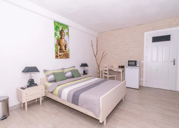 Апартаменты Private & Comfortable Puttelange-aux-Lacs