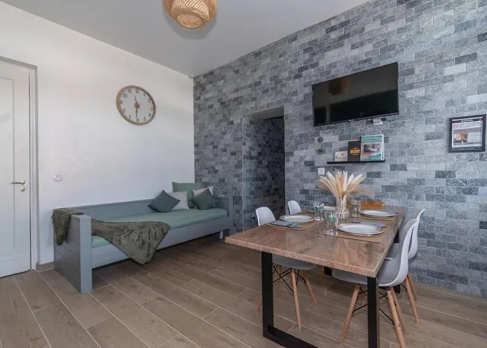 Апартаменты Private & Comfortable Puttelange-aux-Lacs