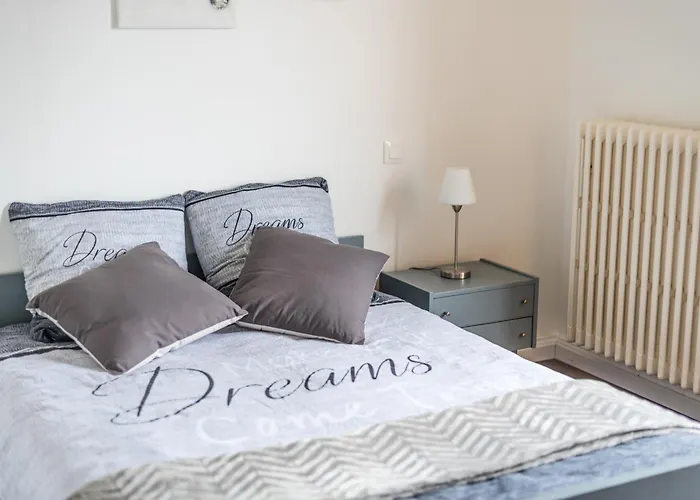 Private & Comfortable Puttelange-aux-Lacs